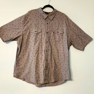 Short sleeve skull shirt